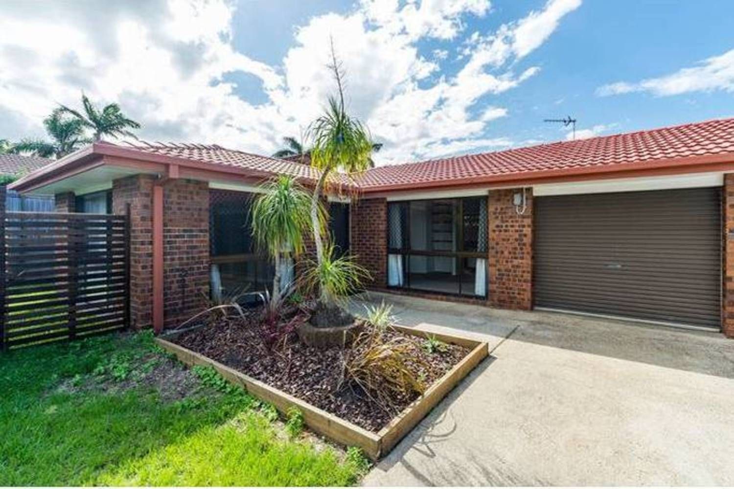 1/1 Ash Court, Arundel QLD 4214, Image 0