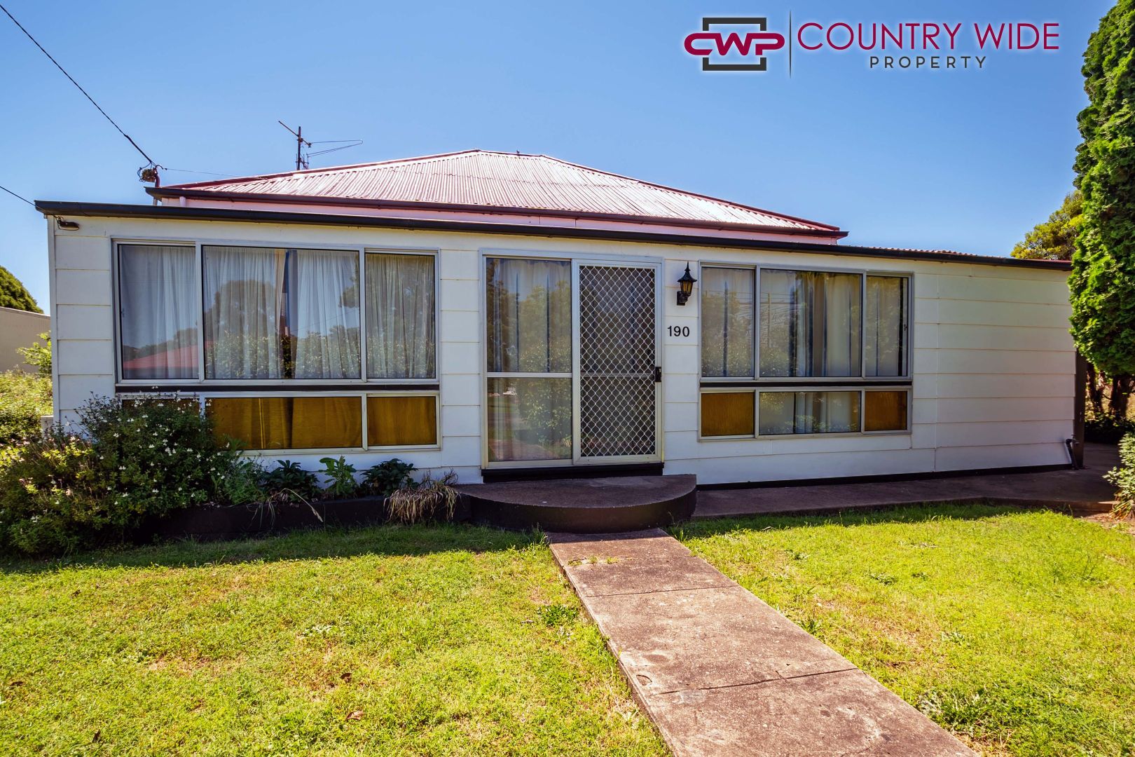 190 West Avenue, Glen Innes NSW 2370, Image 1