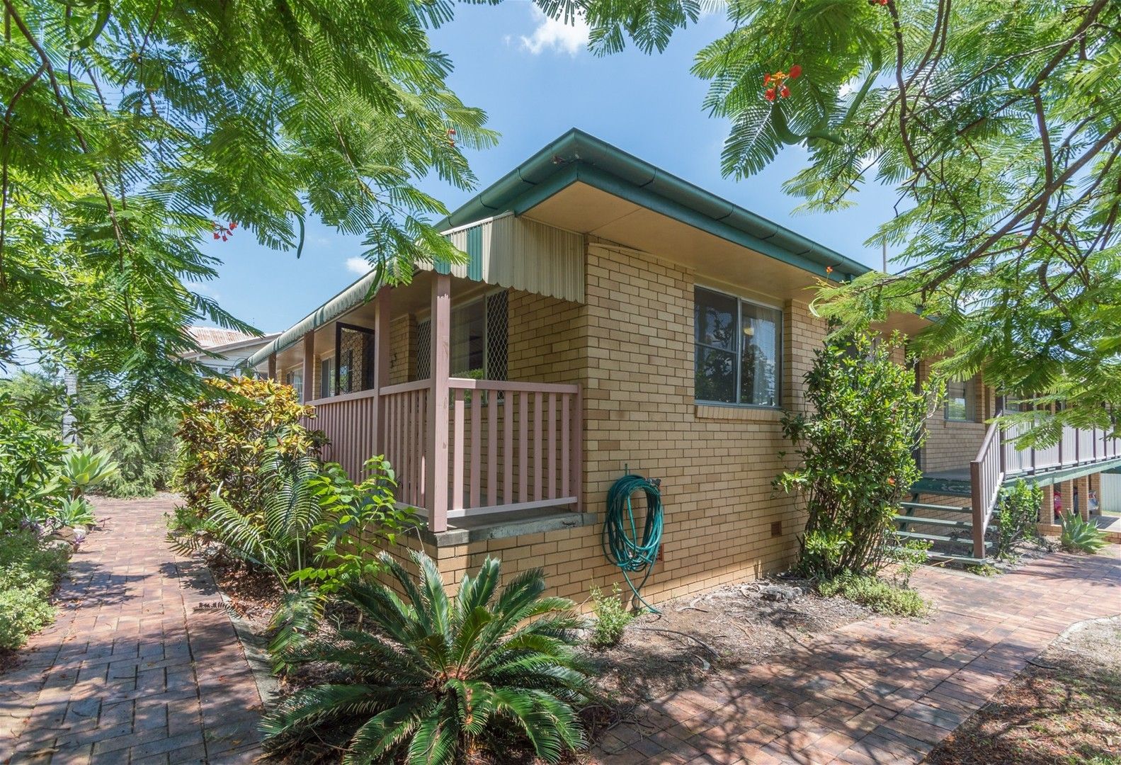 1 bedrooms Apartment / Unit / Flat in 3/27 Knowsley Street STONES CORNER QLD, 4120