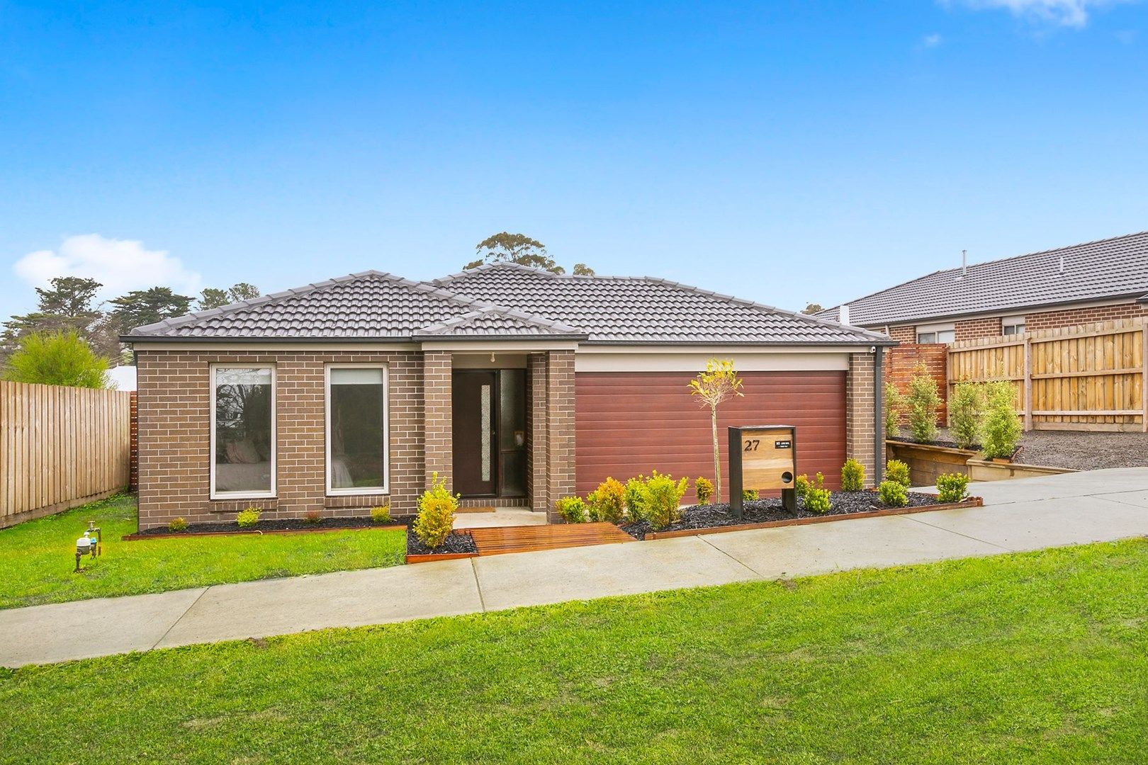 27 Riflebutts Road, Korumburra VIC 3950, Image 0