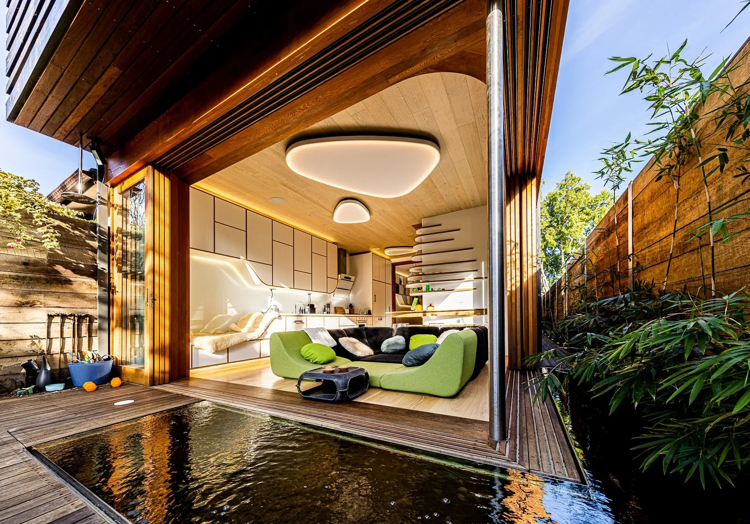 Architecturally Designed Luxury Home, Executive Furnished - Widok 3