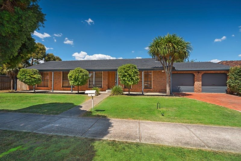 6 Hinkler Drive, Mill Park VIC 3082, Image 0