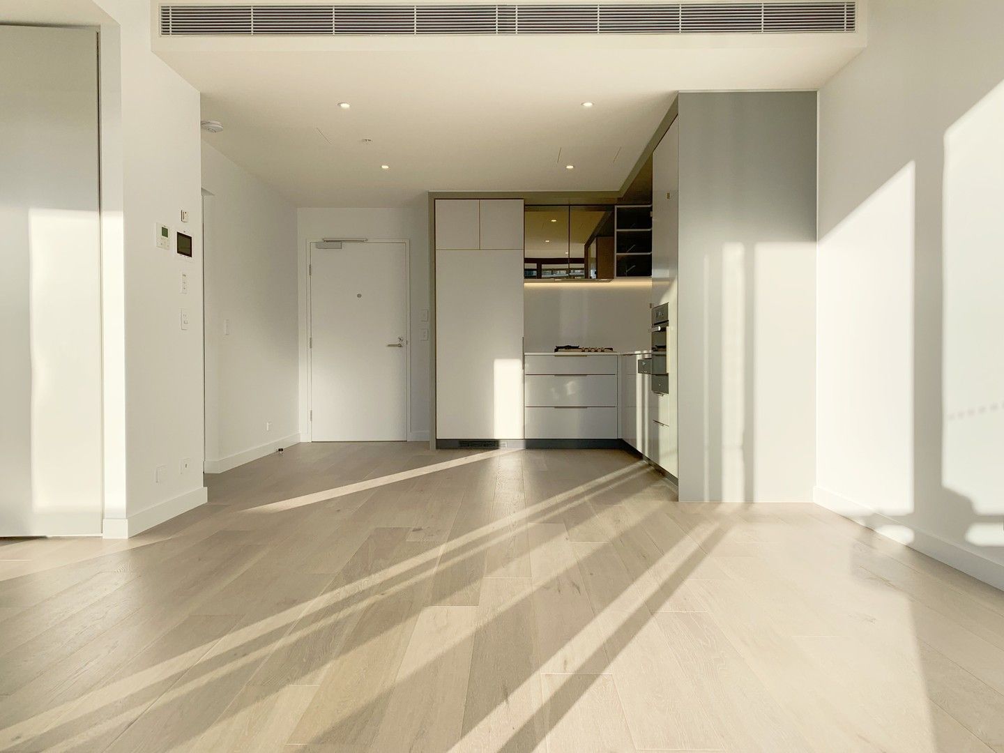 2 bedrooms Apartment / Unit / Flat in 1705/83 Harbour Street HAYMARKET NSW, 2000