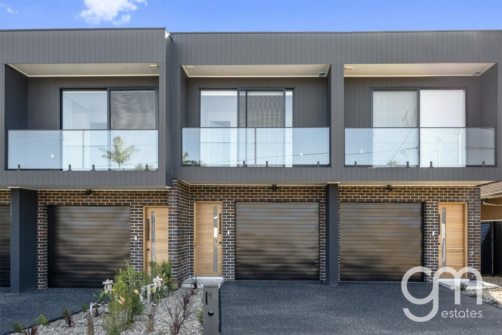 3 bedrooms Townhouse in 4/32 Lucas Avenue MOOREBANK NSW, 2170