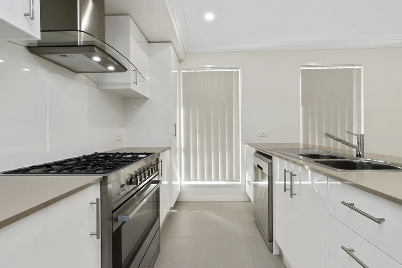 Additional image 24 of Oxley QLD 4075