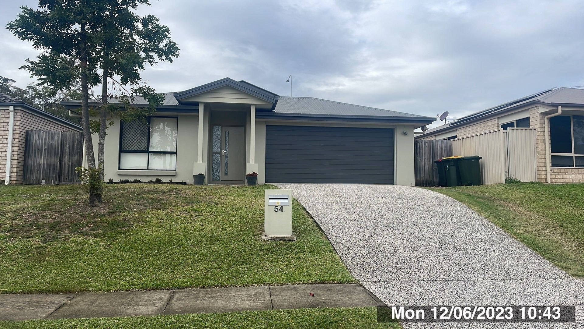 4 bedrooms House in 54 Bufalino Street PARKINSON QLD, 4115