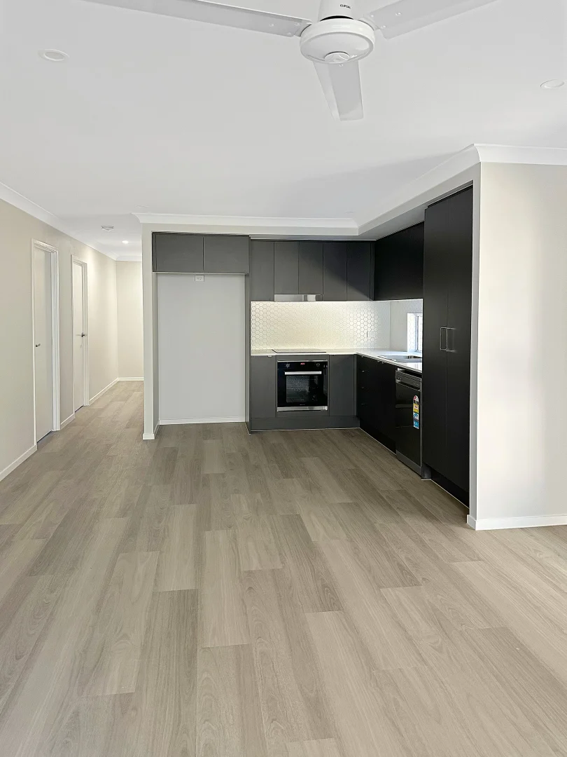 Additional image 2 of 58 Isabella Street, Collingwood Park QLD 4301