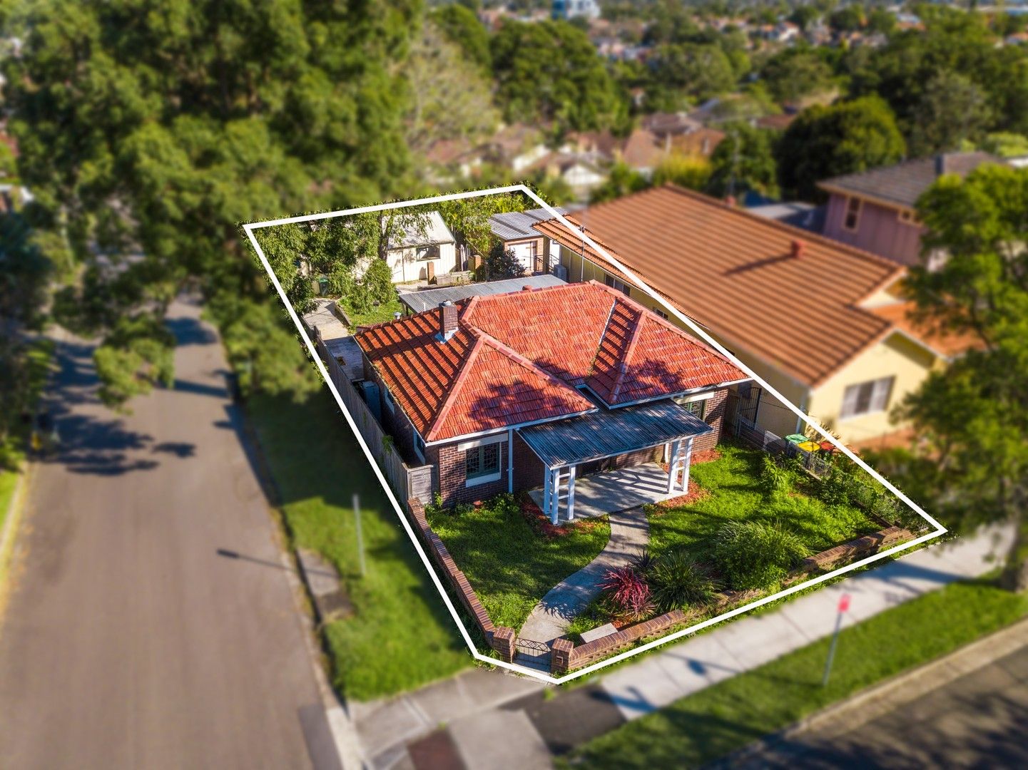 3 bedrooms House in 45 Kuroki Street PENSHURST NSW, 2222
