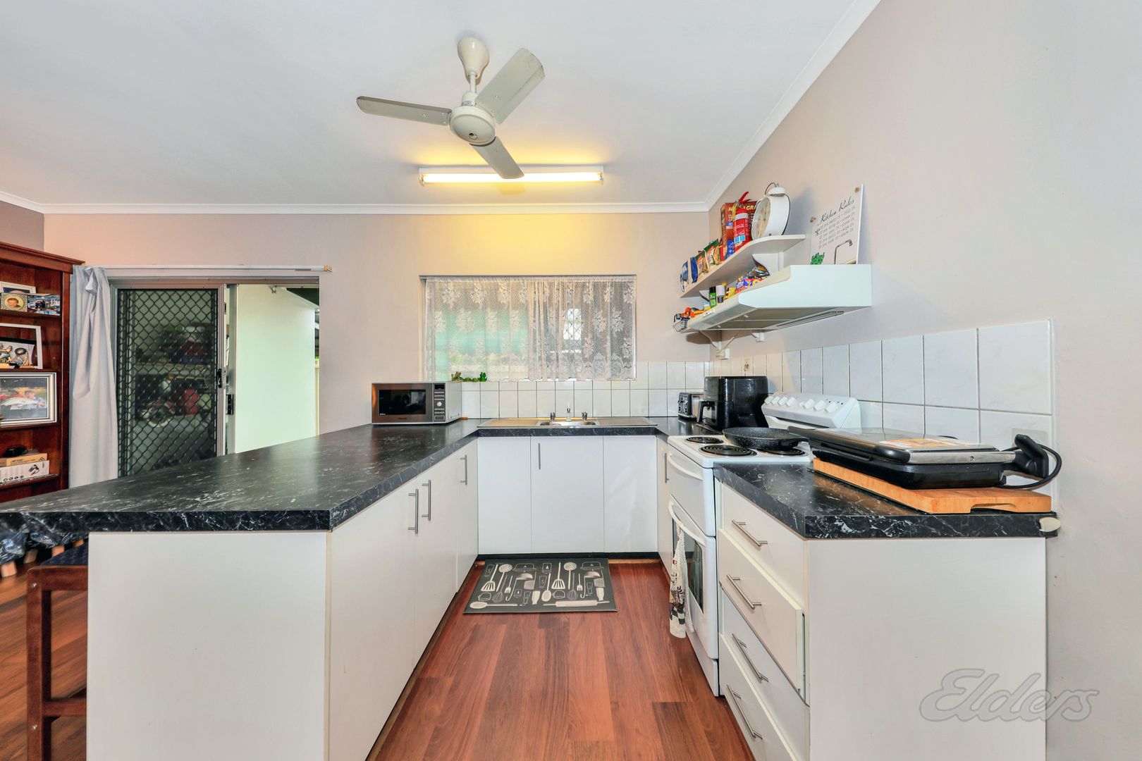 4/10 Timpson Court, Gray NT 0830, Image 2