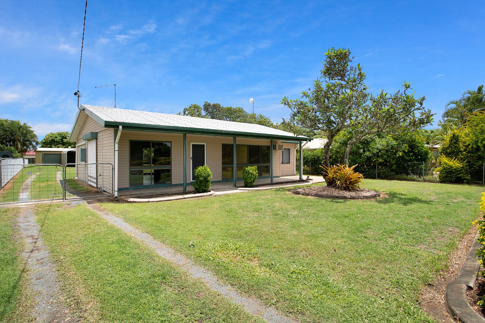 9 Roy Street, Sarina Property History & Address Research Domain