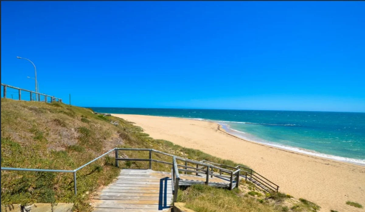 Additional image 15 of 19/35B Halls Head Parade, Halls Head WA 6210