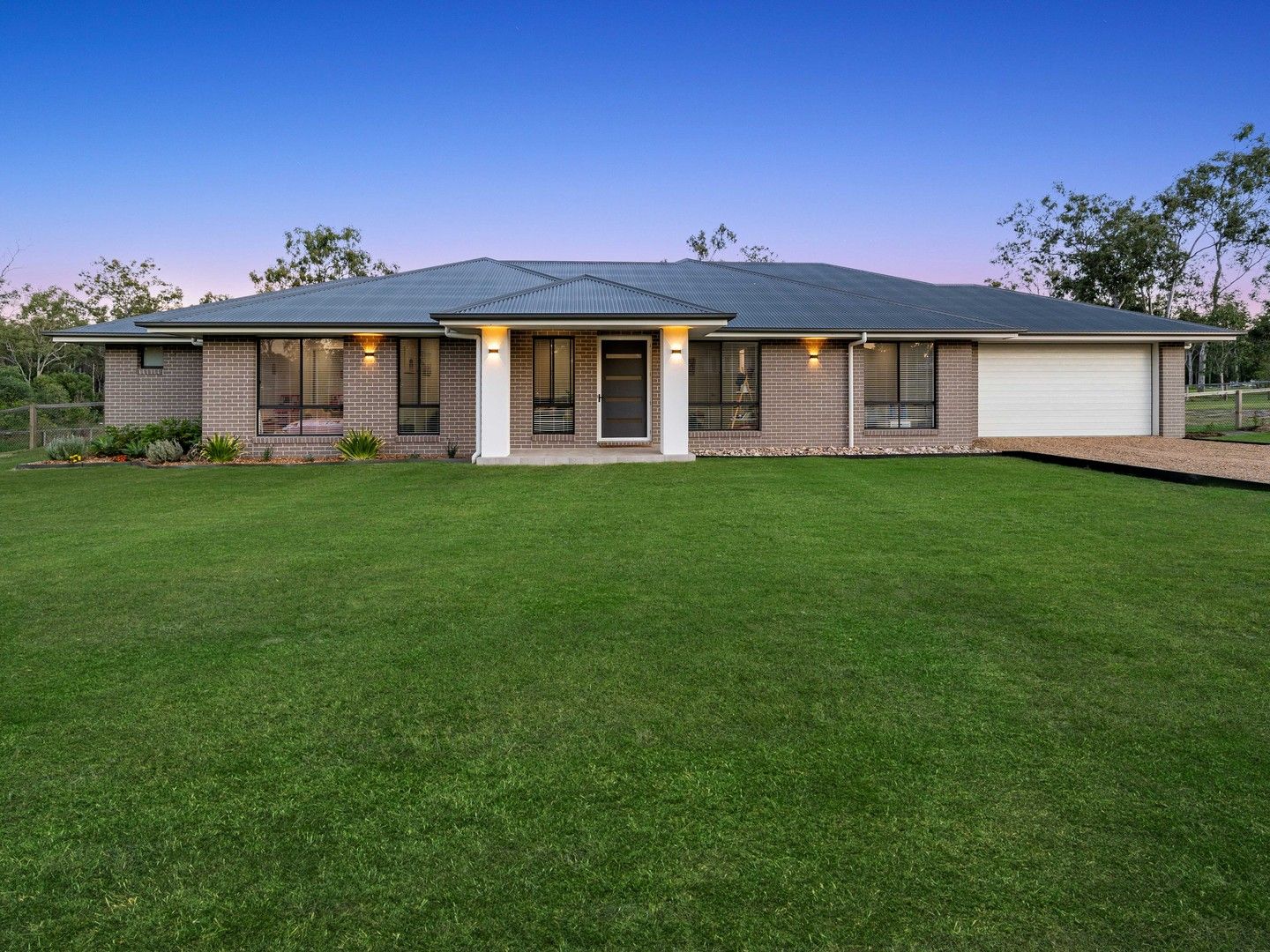 3 Poinciana Avenue, Rifle Range QLD 4311, Image 0