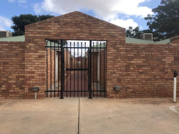 2 bedrooms Apartment / Unit / Flat in 4/178 Egan Street KALGOORLIE WA, 6430