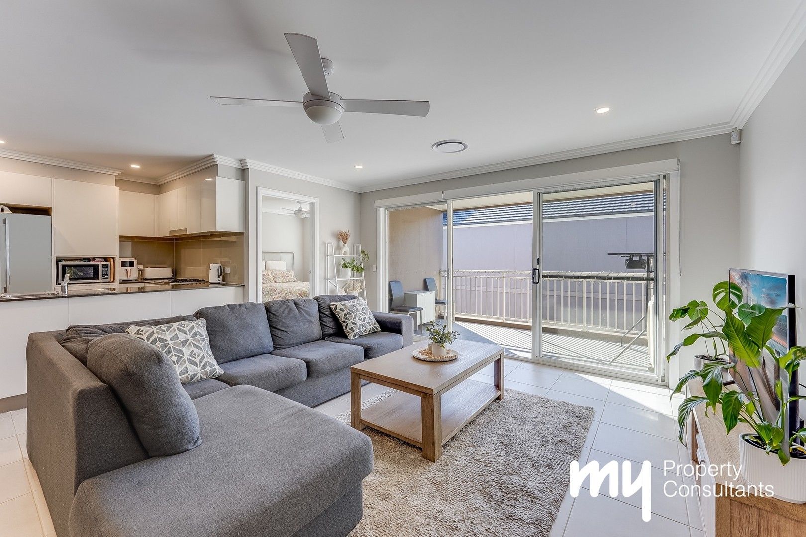 25/2 Wire Lane, Camden South NSW 2570, Image 0