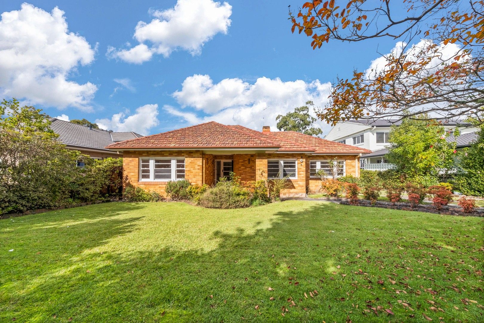 4 bedrooms House in 5 Wellington Road EAST LINDFIELD NSW, 2070