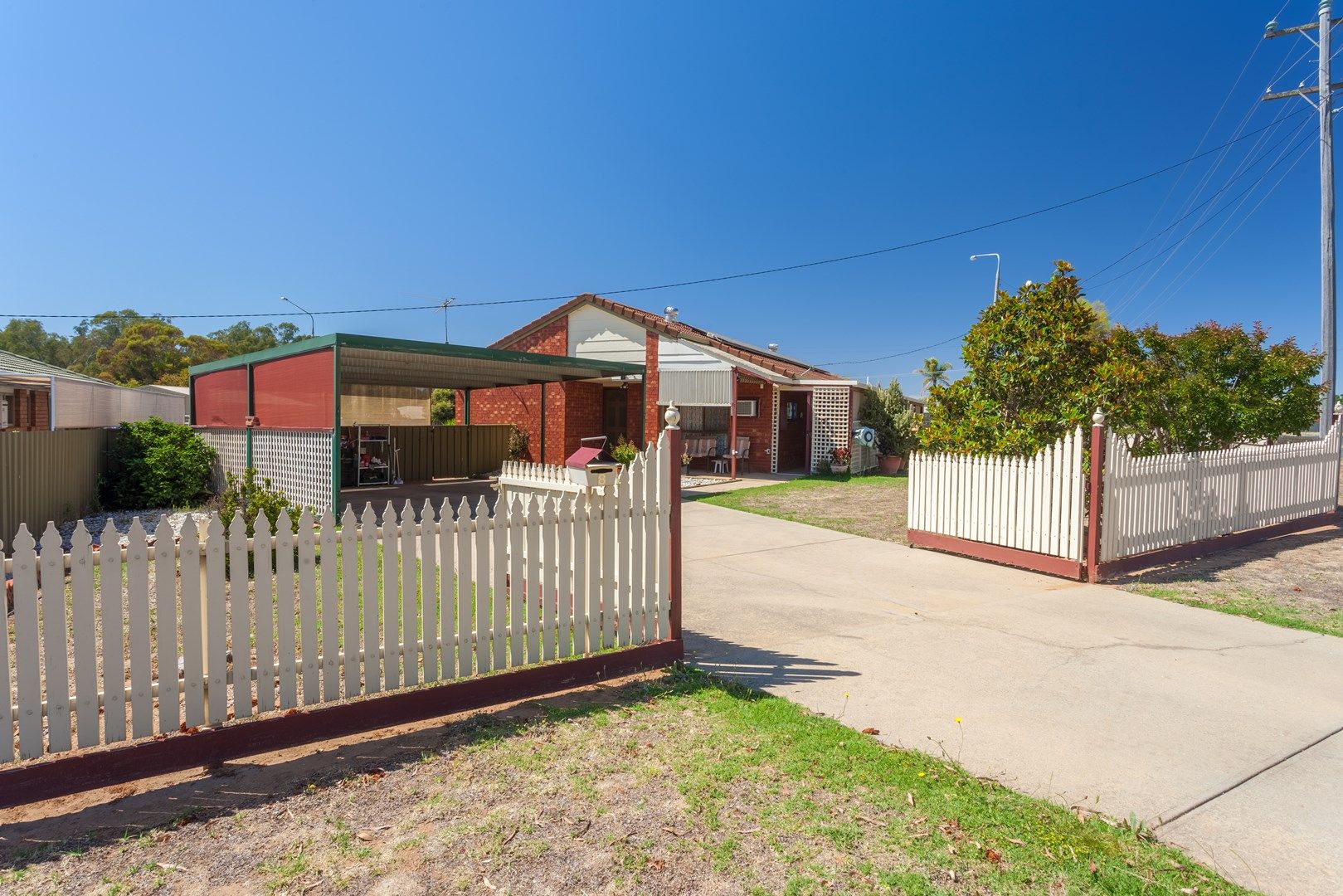 8 Martin Street, Corowa NSW 2646, Image 0