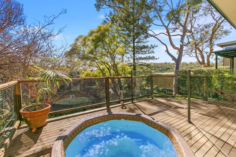 17 EVANS ROAD, HORNSBY HEIGHTS NSW 2077, Image 2