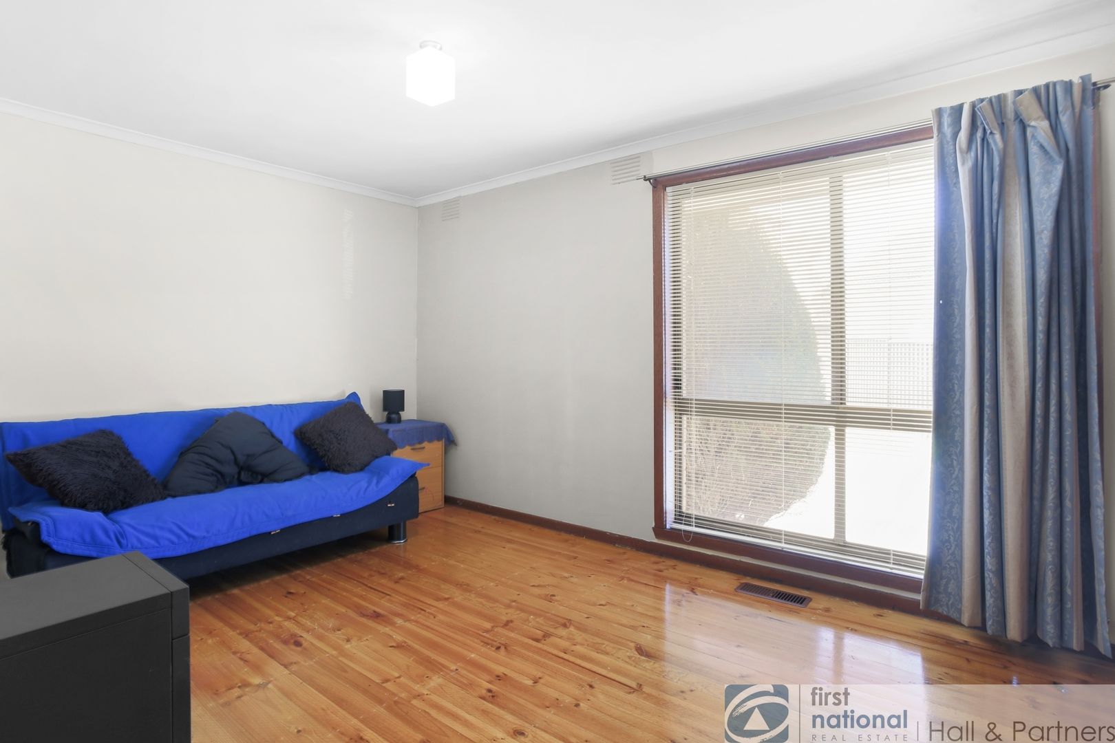 2/2-4 Butler Street, Eumemmerring VIC 3177, Image 2