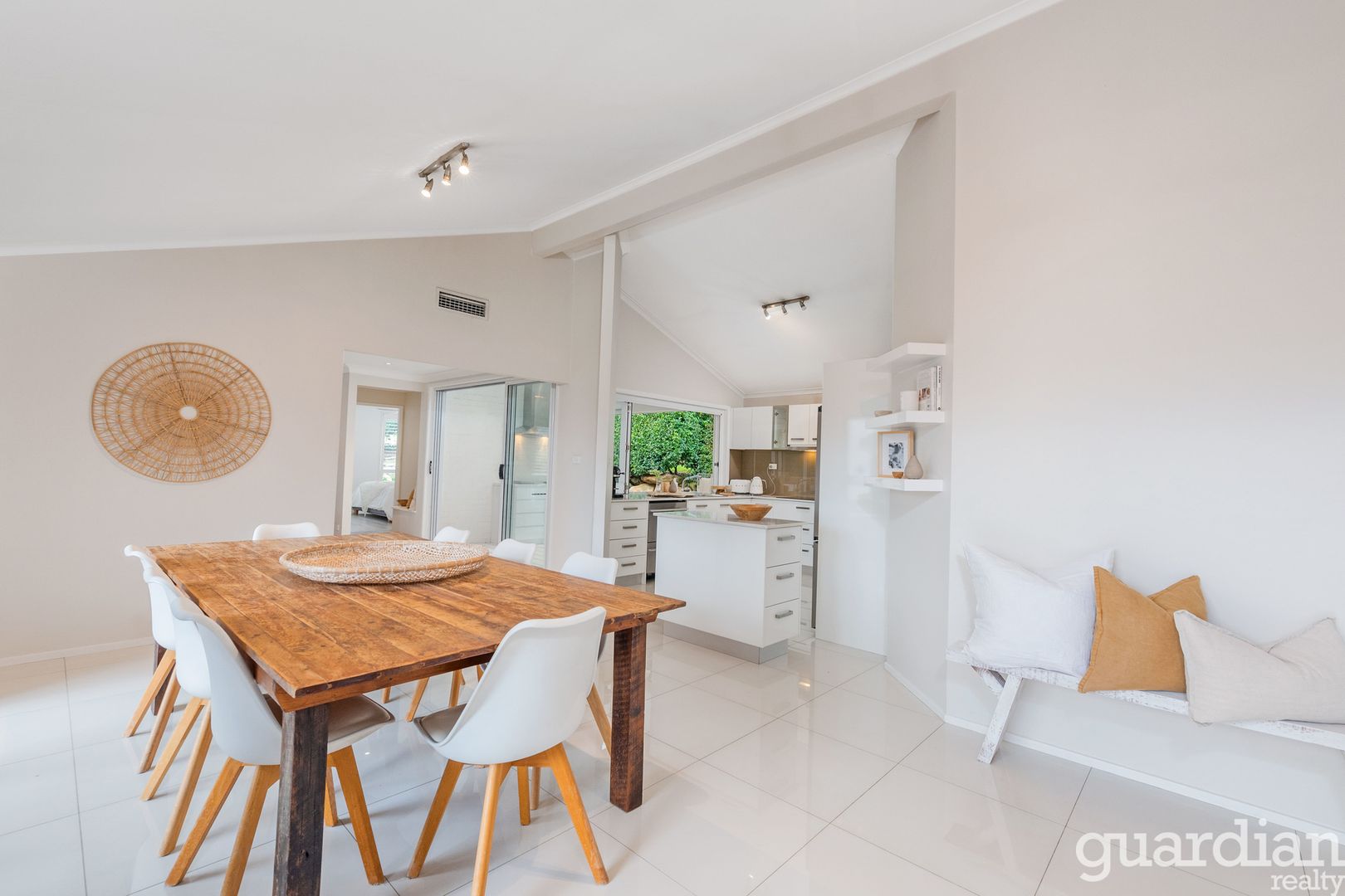 2 Amelia Godbee Avenue, Glenhaven NSW 2156, Image 2