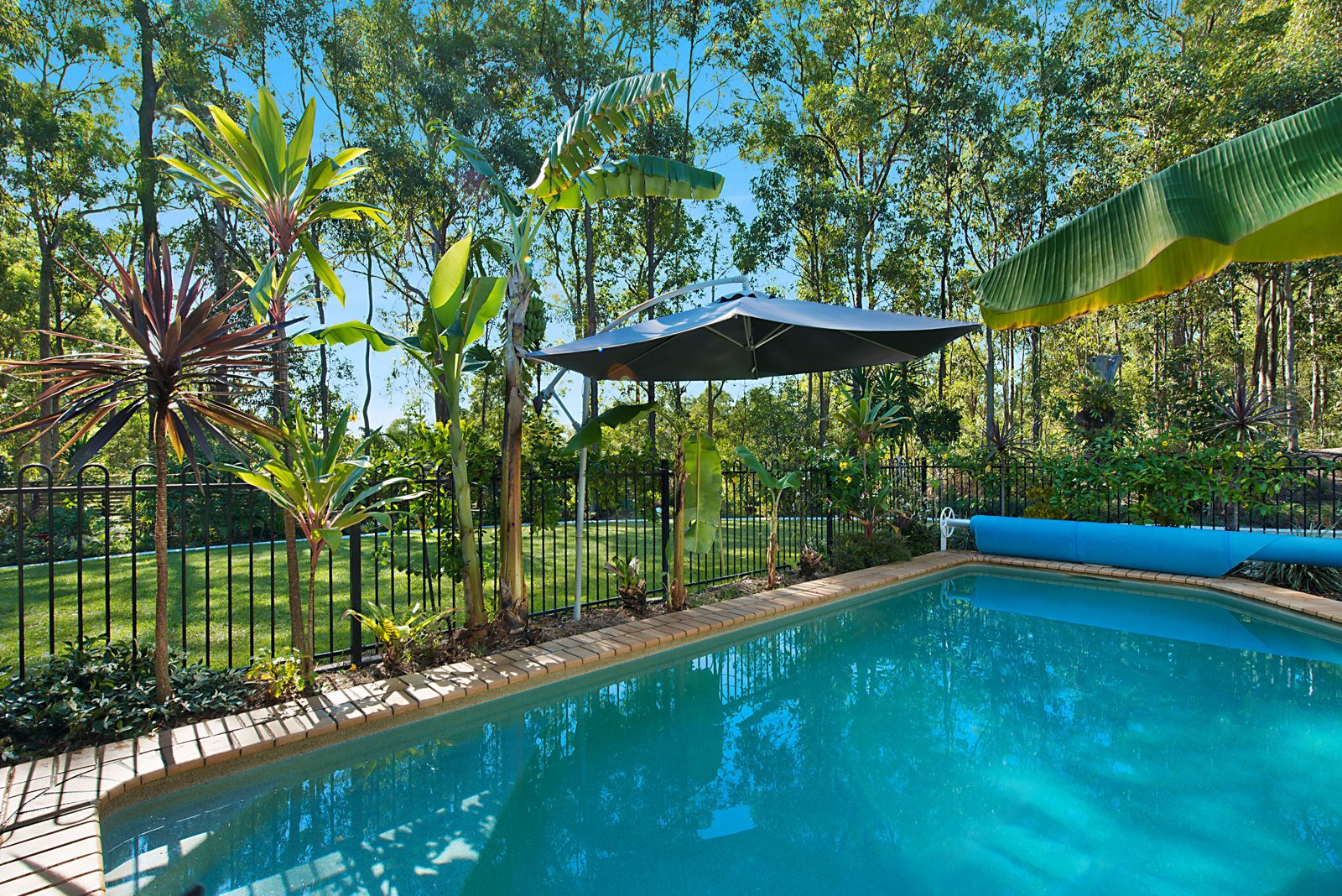 30 Springbook Court, Cashmere QLD 4500, Image 2