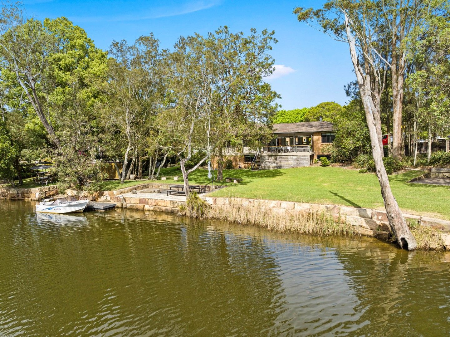 28 Geoffrey Road, Chittaway Point NSW 2261, Image 0