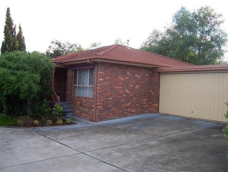 2 bedrooms Apartment / Unit / Flat in 2/2-4 David Street RINGWOOD VIC, 3134
