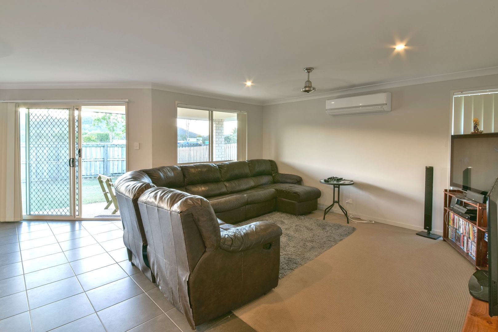 66 South Molle Boulevard, Cannonvale QLD 4802, Image 2