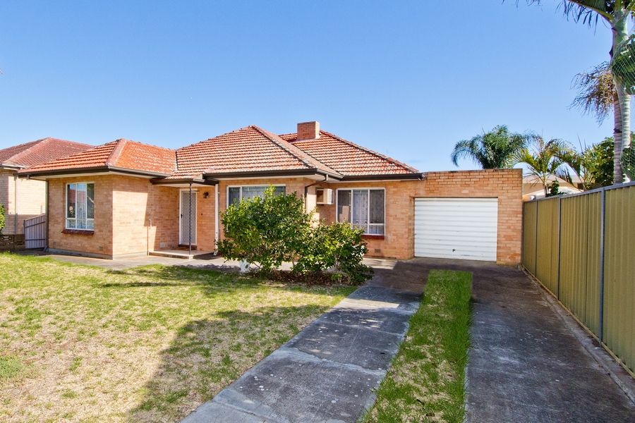 2 Richardson Avenue, Findon SA 5023, Image 0