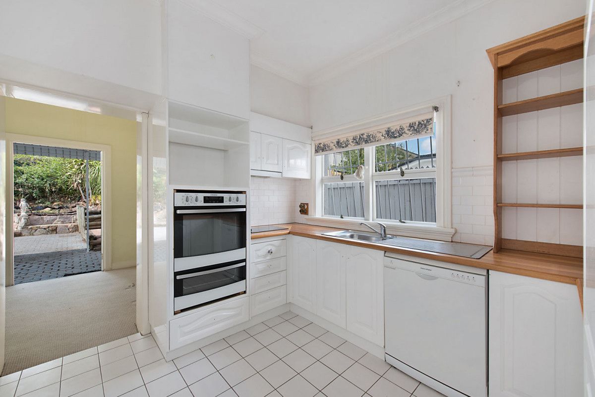 1 Barlow Street, Clayfield QLD 4011, Image 2