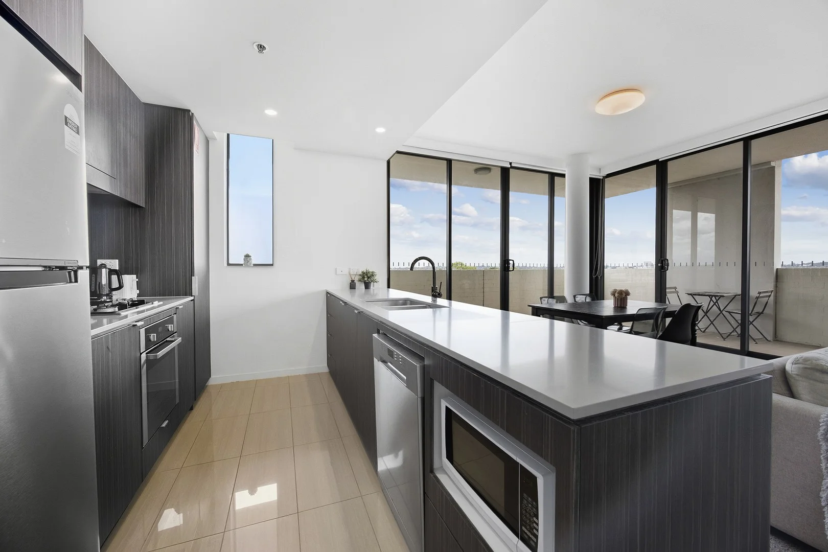 911/7 Washington Avenue, Riverwood NSW 2210