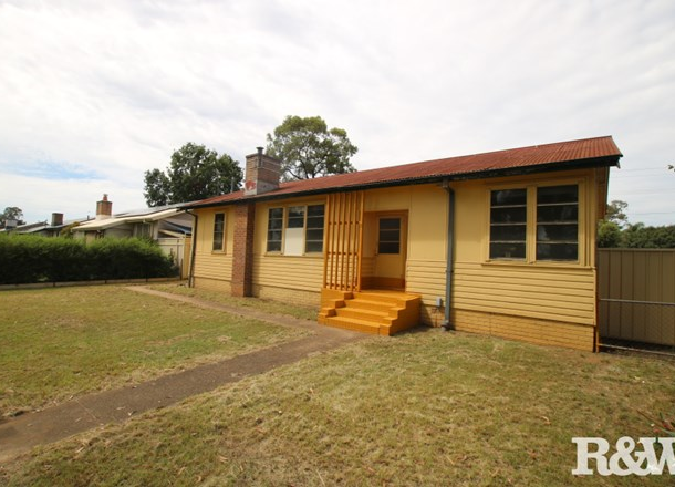 9 Griffiths Street, North St Marys NSW 2760