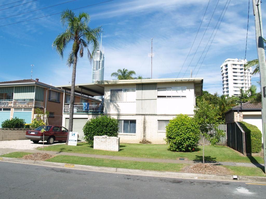 1 bedrooms Apartment / Unit / Flat in 2/25 Leonard Avenue SURFERS PARADISE QLD, 4217