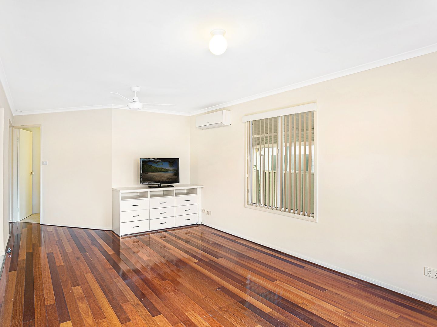 159/2 Evans Road, Canton Beach NSW 2263, Image 2