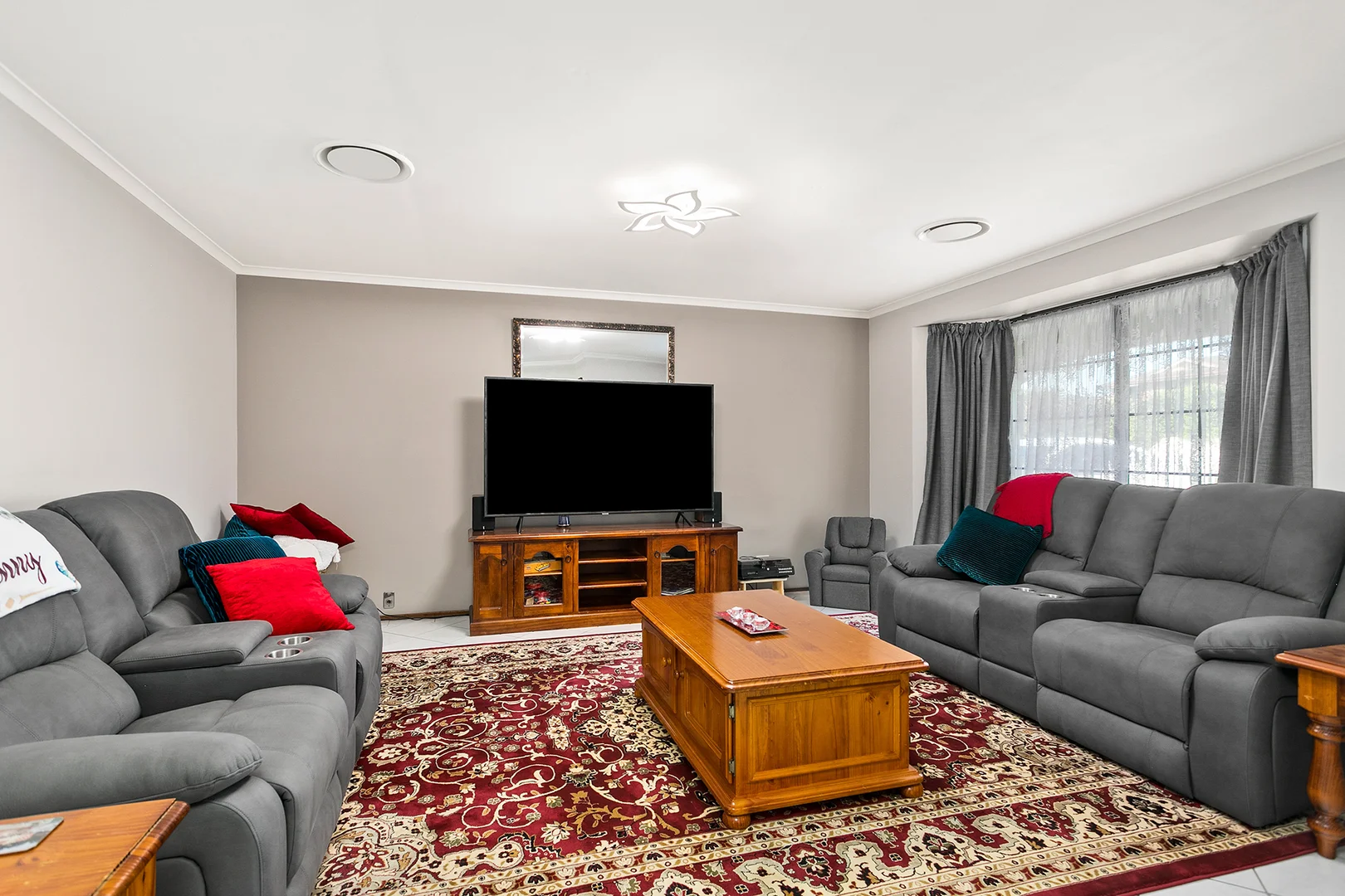 Additional image 5 of 48 Addison Avenue, Lake Illawarra NSW 2528