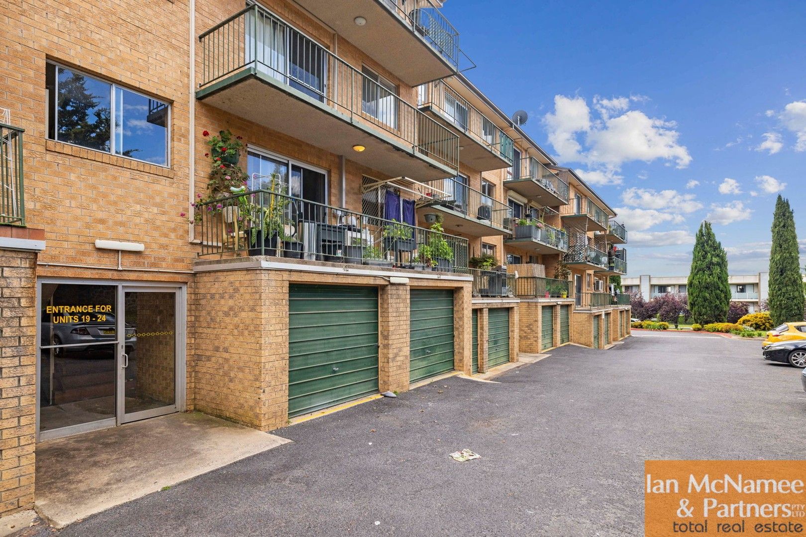 2 bedrooms Apartment / Unit / Flat in 20/85 Derrima Road CRESTWOOD NSW, 2620
