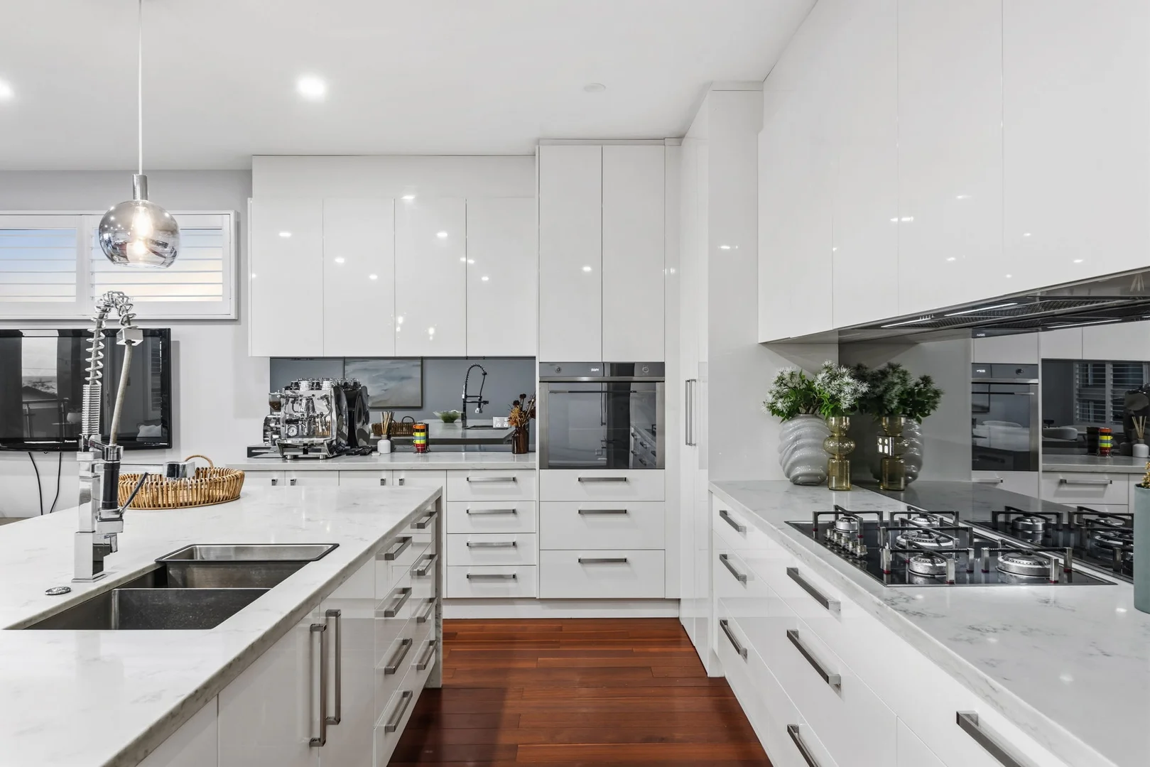 Additional image 12 of 110a Seaview Road, Tennyson SA 5022