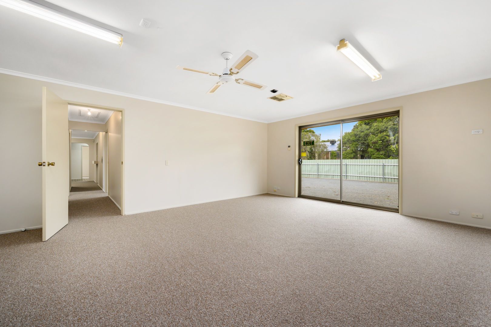 462 Wagga Road, Lavington NSW 2641, Image 1