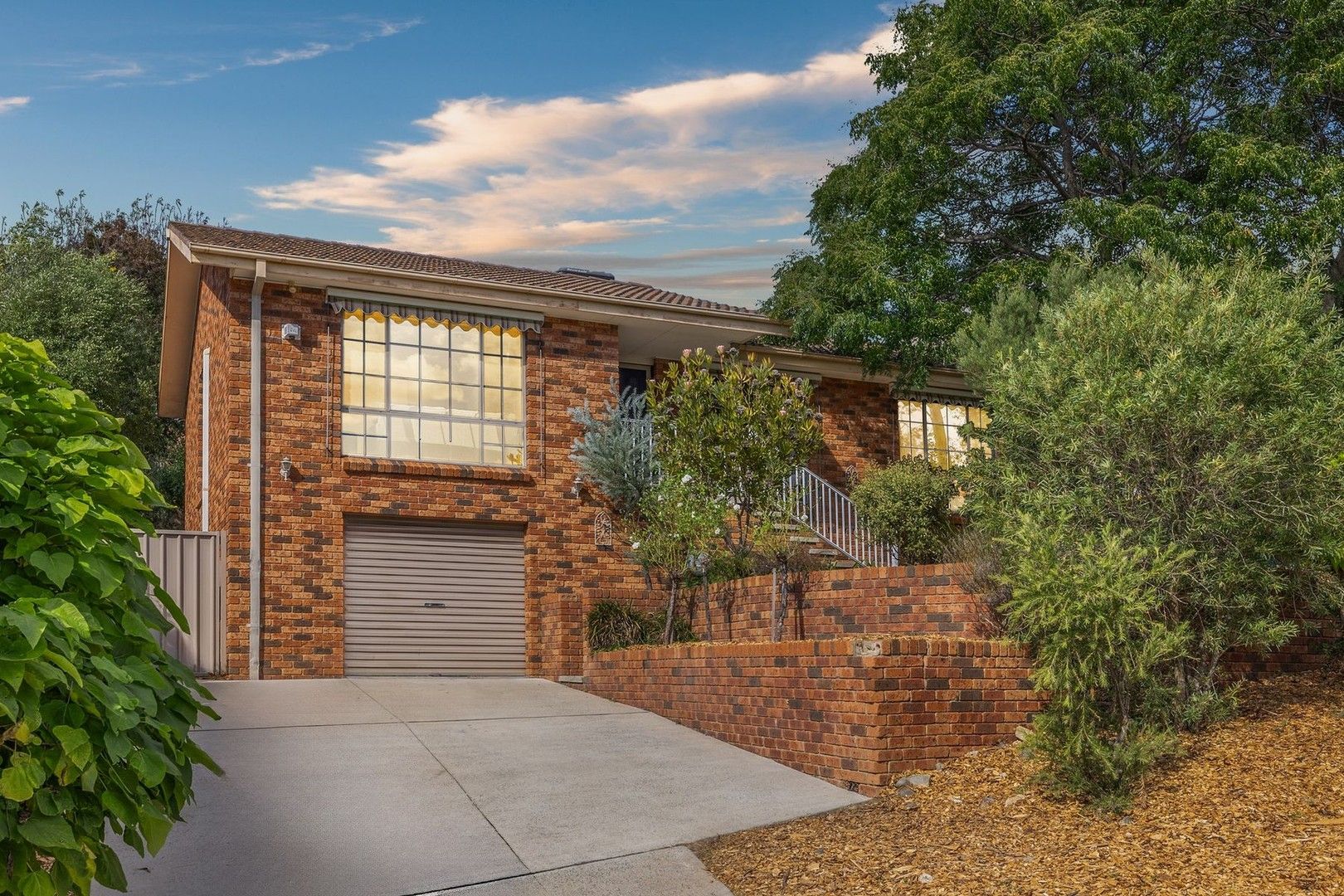3 Doyle Place, Queanbeyan NSW 2620, Image 0