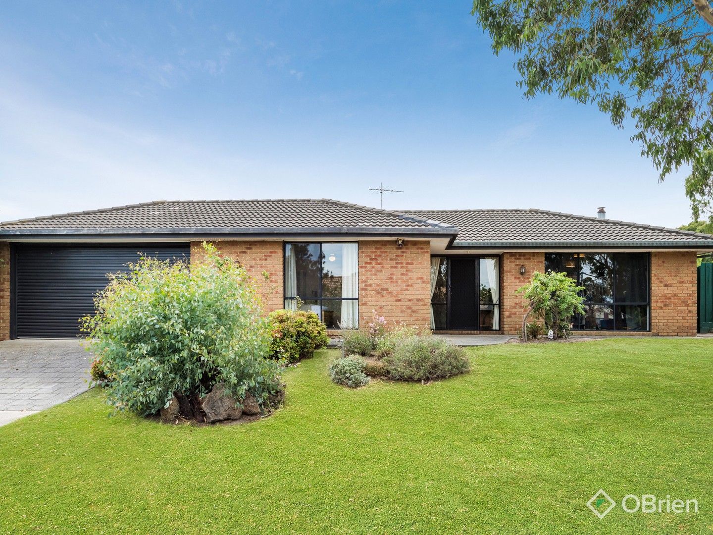 4 bedrooms House in 1 Newbury Court CARRUM DOWNS VIC, 3201