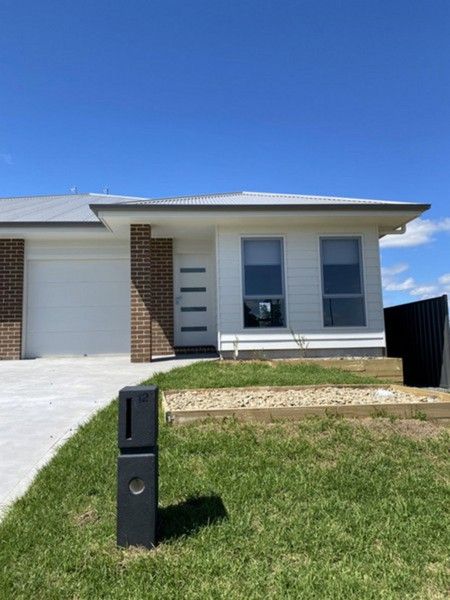 4 bedrooms House in 12B McGrath Place GOULBURN NSW, 2580