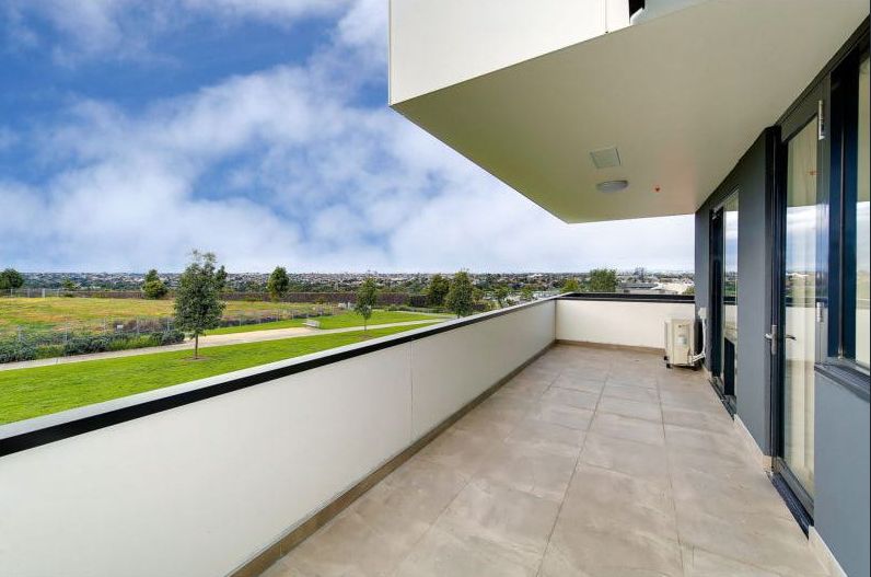 2 bedrooms Apartment / Unit / Flat in 112/7 Thomas Holmes Street MARIBYRNONG VIC, 3032