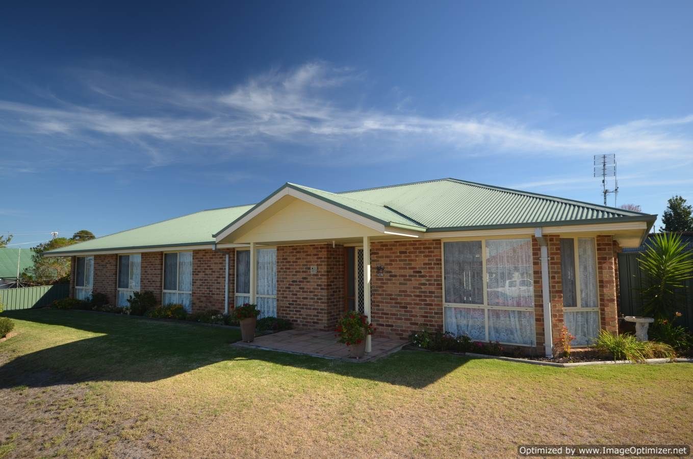 33 Tennyson Street, Orbost Property History & Address Research Domain