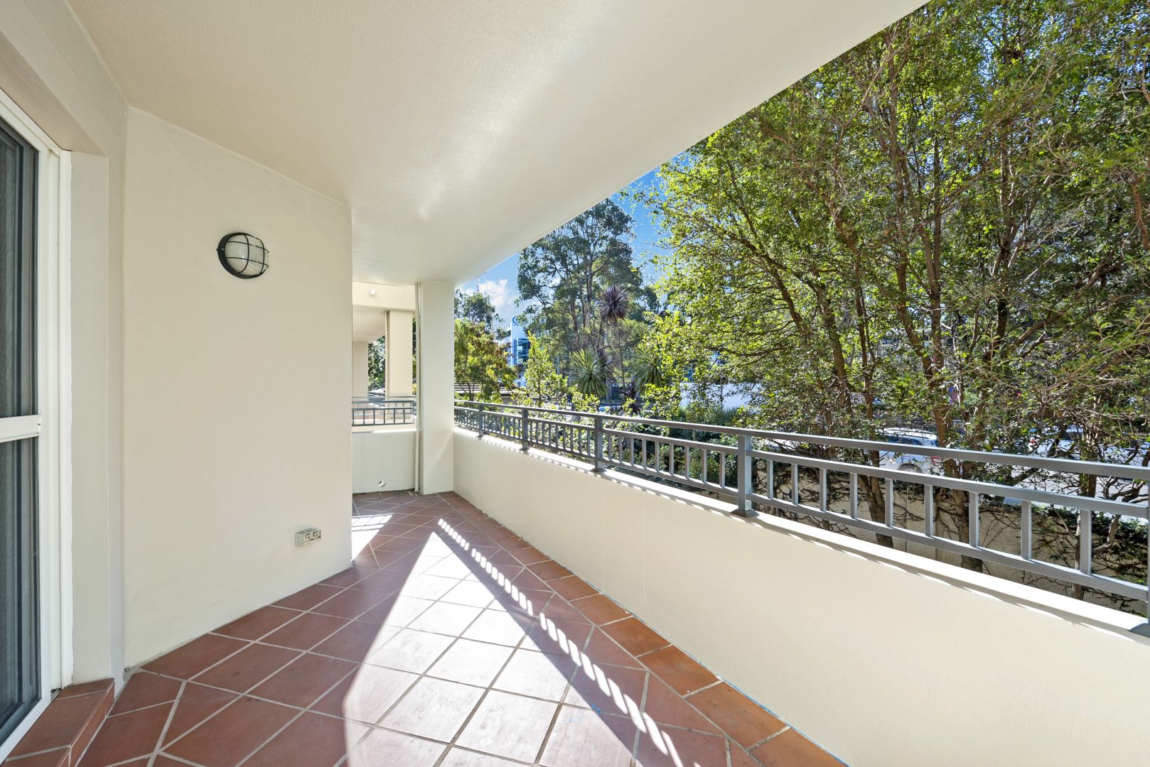 13/214 Pacific Highway, Greenwich NSW 2065, Image 2