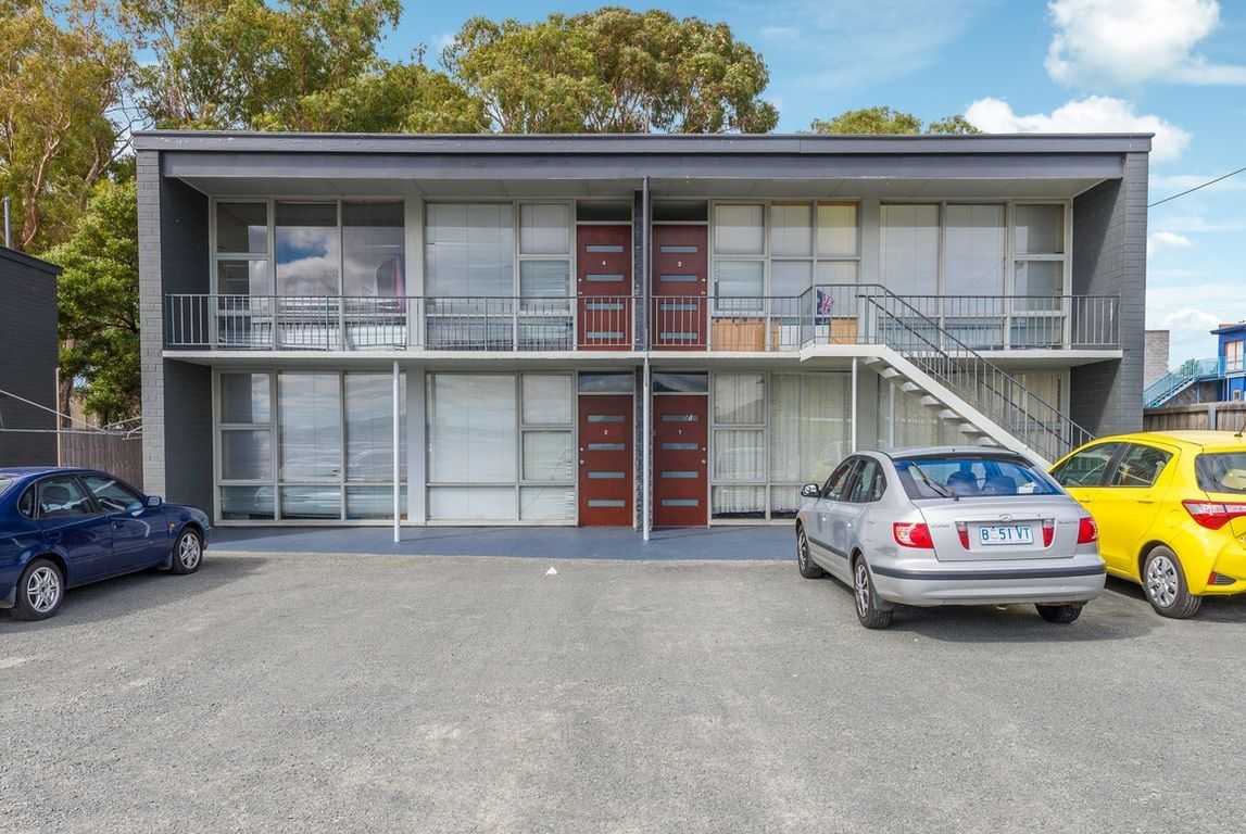 2 bedrooms Apartment / Unit / Flat in 1/9 Innes Street GLENORCHY TAS, 7010