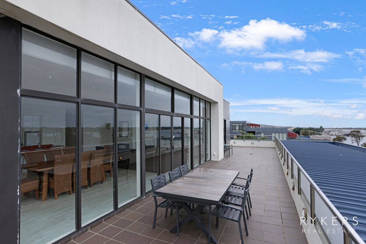 401/1 Esplanade, Lakes Entrance VIC 3909, Image 2