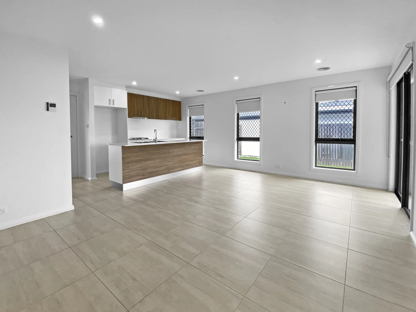 Additional image 2 of Moncrieff ACT 2914