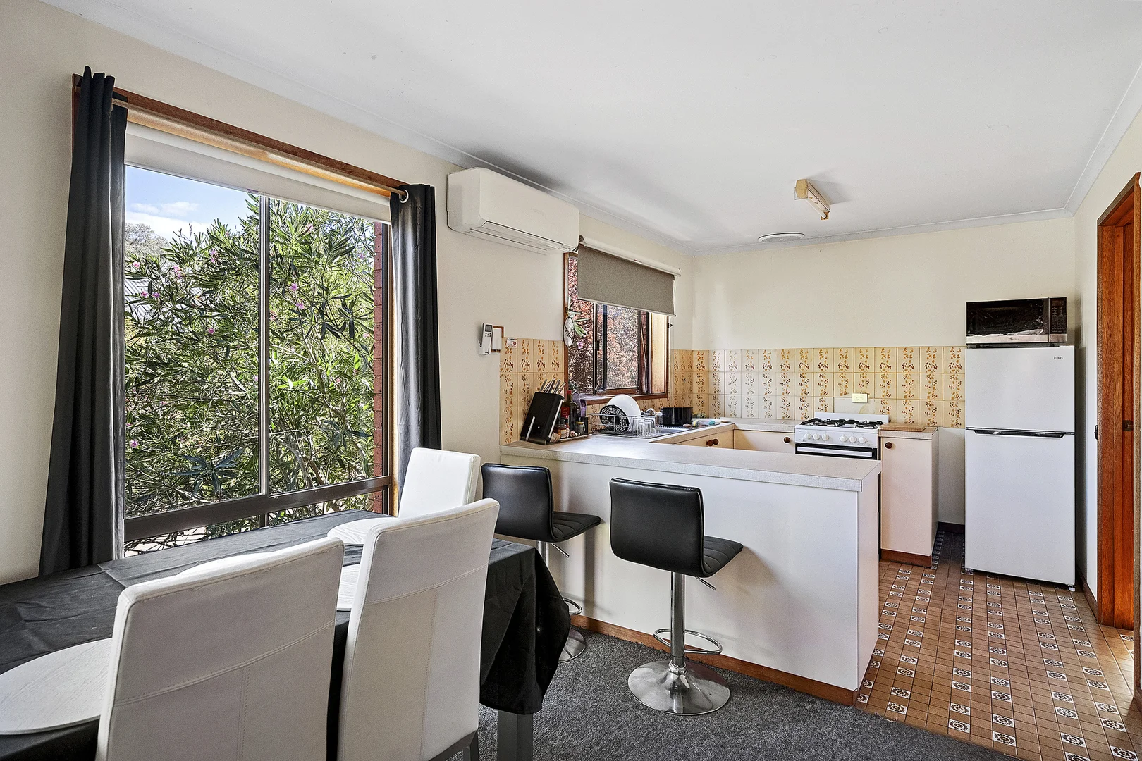 Additional image 4 of 2/6 Wolstencroft Street, Flora Hill VIC 3550