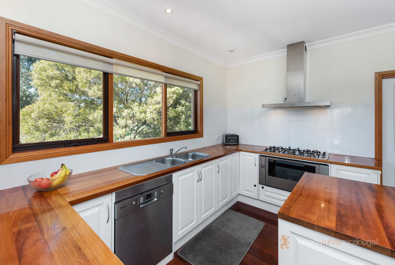 11 Eagles Nest, Whittlesea VIC 3757, Image 2