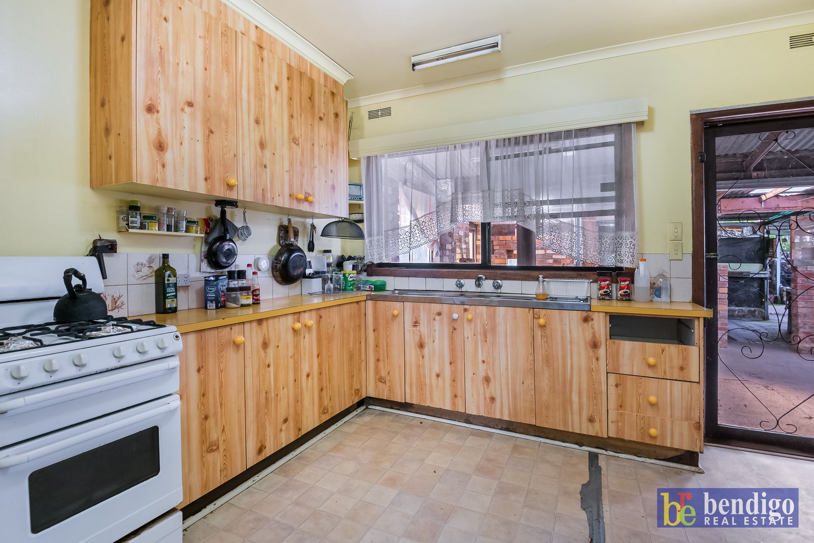 27 Miolino Road, Inglewood VIC 3517, Image 2