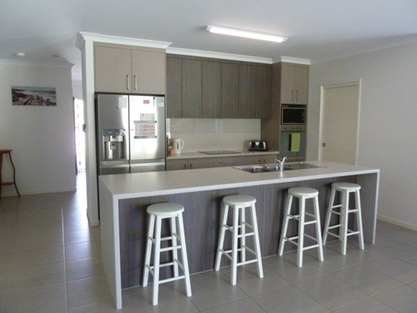 29 Madelyn Cl, Moore Park Beach QLD 4670, Image 1